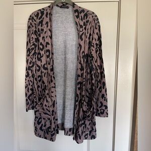 Amaryllis cardigan size XL